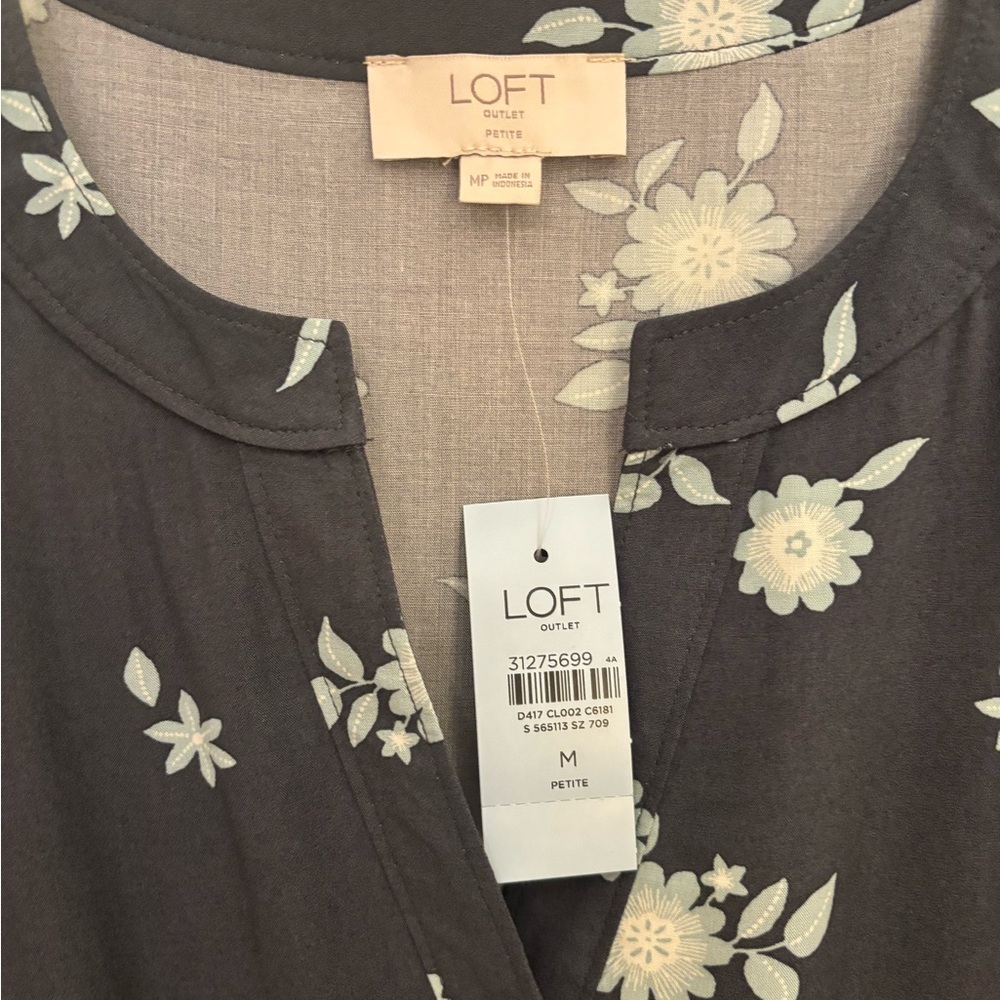 NWT LOFT Outlet Floral Long Sleeve Dress - Picture 3 of 4